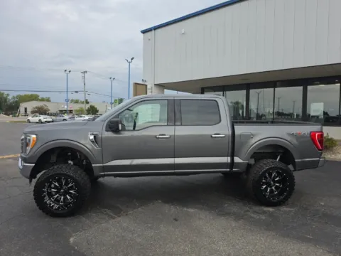 More photos of 2022 Ford F-150 XLT at RightDrive Muncie, IN