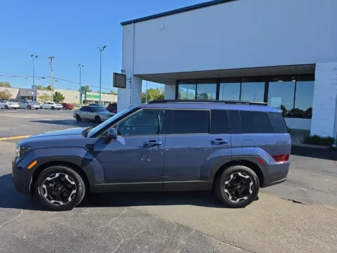 More photos of 2026 Hyundai Santa Fe SEL at RightDrive Muncie, IN
