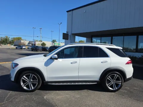 More photos of 2020 Mercedes-Benz GLE 350 at RightDrive Muncie, IN
