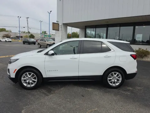 More photos of 2024 Chevrolet Equinox LT at RightDrive Muncie, IN
