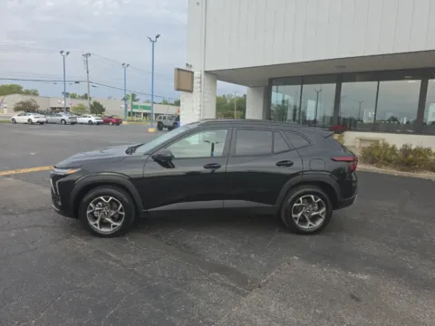 More photos of 2026 Chevrolet Trax LT at RightDrive Muncie, IN