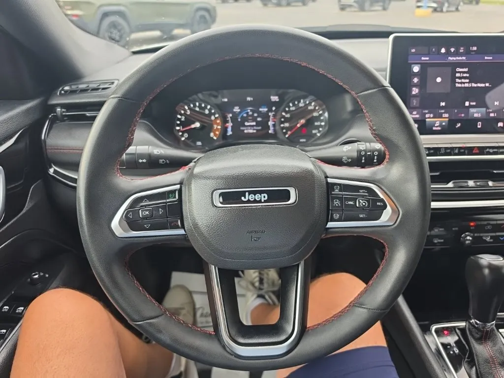 2025 Jeep Compass Trailhawk - Photo 19
