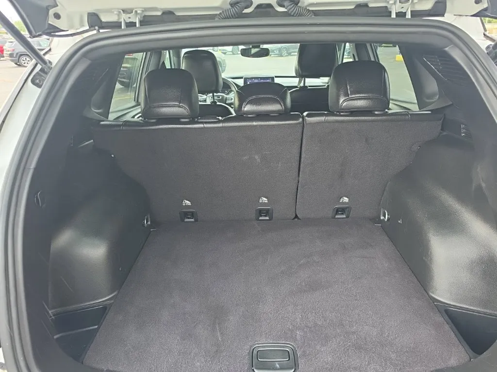2025 Jeep Compass Trailhawk - Photo 11