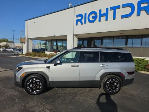 More photos of 2026 Hyundai Santa Fe SEL at RightDrive Muncie, IN
