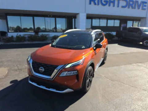 Black 2023 Nissan Rogue Platinum for sale in Muncie, IN