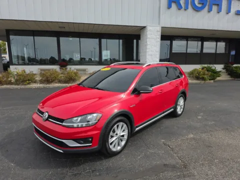 Another view of 2019 Volkswagen Golf Alltrack TSI S for sale in Muncie, IN at RightDrive Muncie