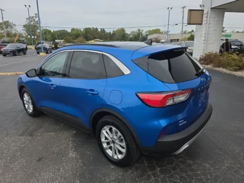More photos of 2021 Ford Escape SE at RightDrive Muncie, IN