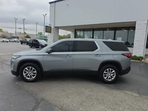 More photos of 2023 Chevrolet Traverse LS at RightDrive Muncie, IN