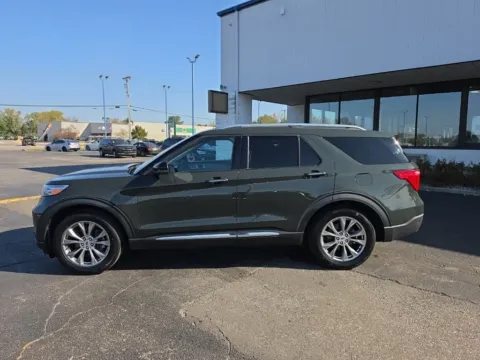 More photos of 2023 Ford Explorer Limited at RightDrive Muncie, IN