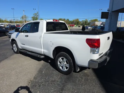 More photos of 2013 Toyota Tundra Grade at RightDrive Muncie, IN