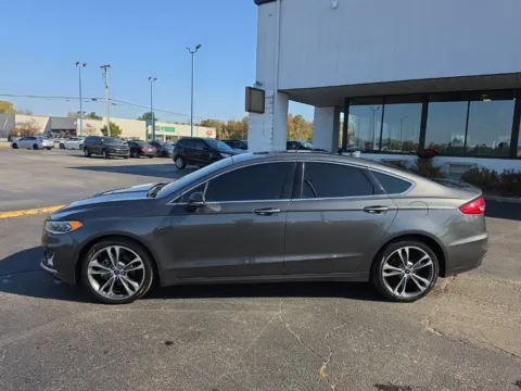 More photos of 2019 Ford Fusion Titanium at RightDrive Muncie, IN
