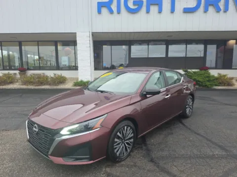 Another view of 2025 Nissan Altima 2.5 SV for sale in Muncie, IN at RightDrive Muncie