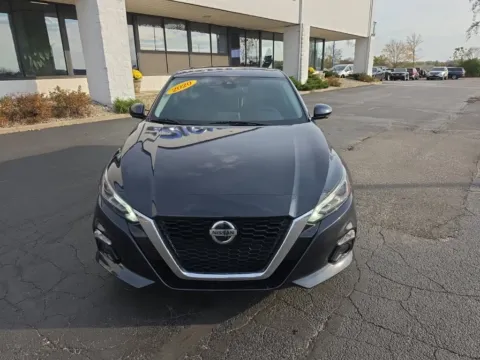 Photos of 2020 Nissan Altima 2.5 Platinum for sale in Muncie, IN at RightDrive Muncie