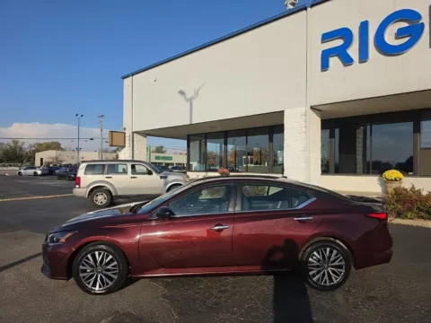 More photos of 2025 Nissan Altima 2.5 SV at RightDrive Muncie, IN
