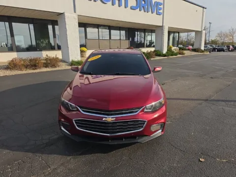 Photos of 2018 Chevrolet Malibu LT for sale in Muncie, IN at RightDrive Muncie