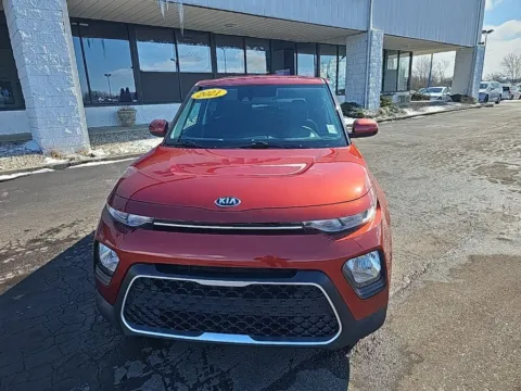 Photos of 2021 Kia Soul S for sale in Muncie, IN at RightDrive Muncie