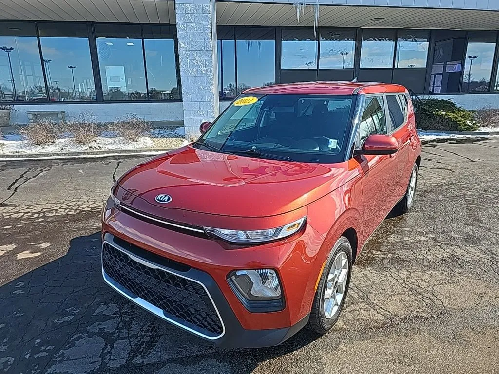 Orange 2021 Kia Soul S for sale in Muncie, IN