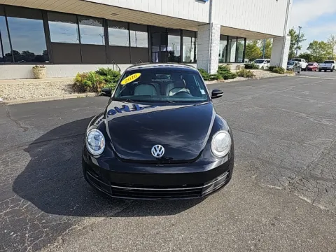 Photos of 2016 Volkswagen Beetle 1.8T Classic for sale in Muncie, IN at RightDrive Muncie