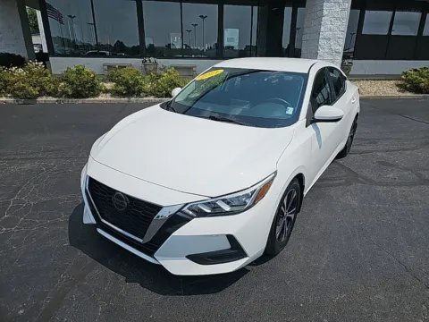 White 2021 Nissan Sentra SV for sale in Muncie, IN