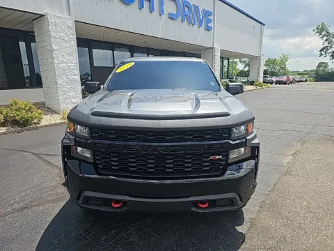 Photos of 2019 Chevrolet Silverado 1500 Custom Trail Boss for sale in Muncie, IN at RightDrive Muncie