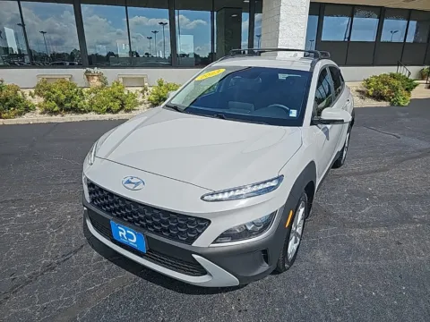 Silver 2023 Hyundai Kona SEL for sale in Muncie, IN