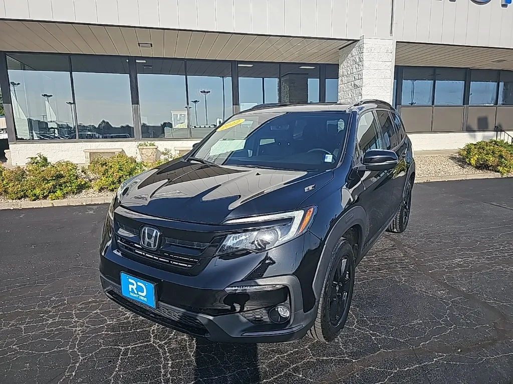 Black 2022 Honda Pilot TrailSport for sale in Muncie, IN