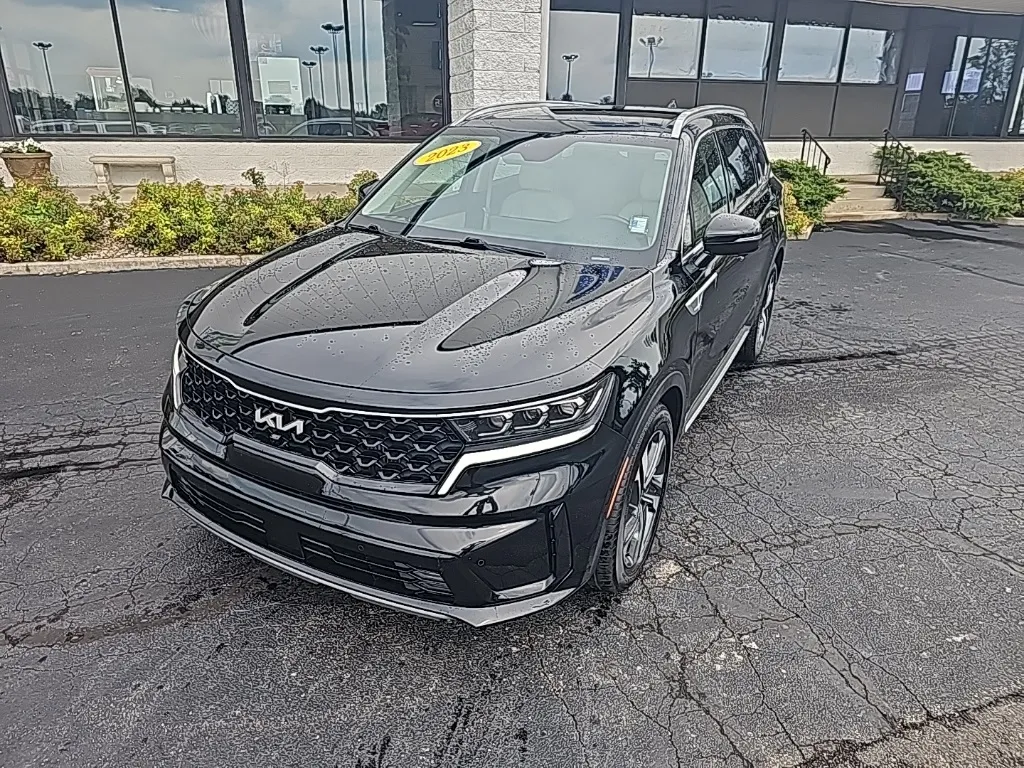 Black 2023 Kia Sorento Plug-In Hybrid SX Prestige for sale in Muncie, IN