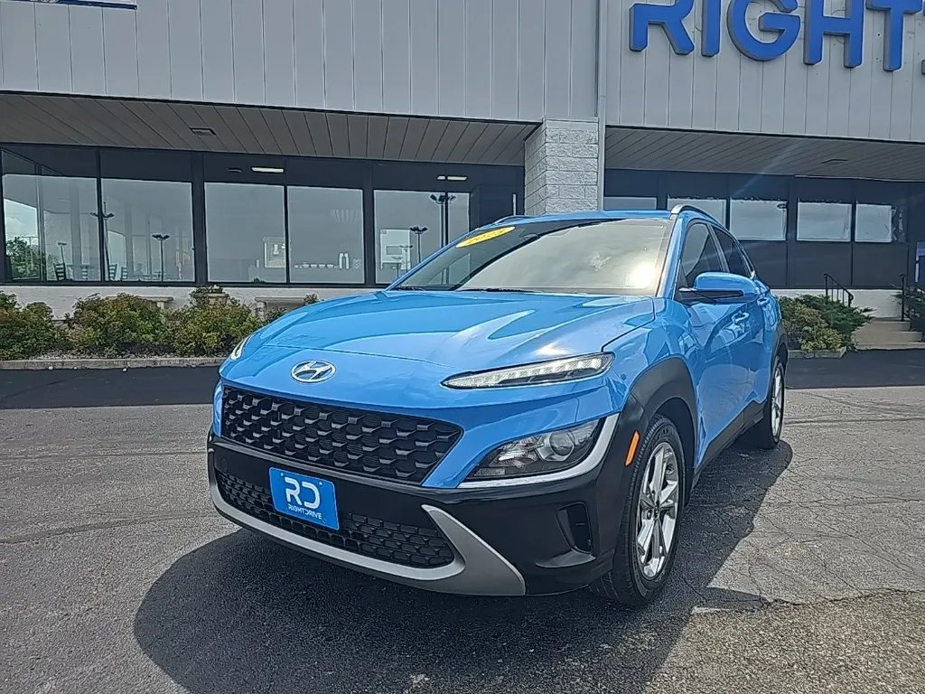 Blue 2023 Hyundai Kona SEL for sale in Muncie, IN