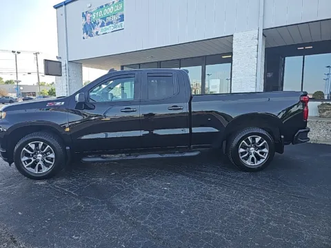 More photos of 2019 Chevrolet Silverado 1500 RST at RightDrive Muncie, IN