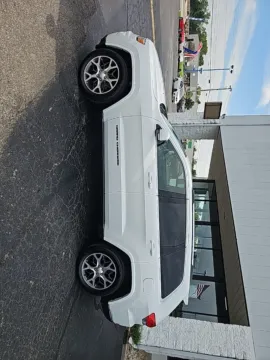 More photos of 2018 Jeep Grand Cherokee Limited at RightDrive Muncie, IN