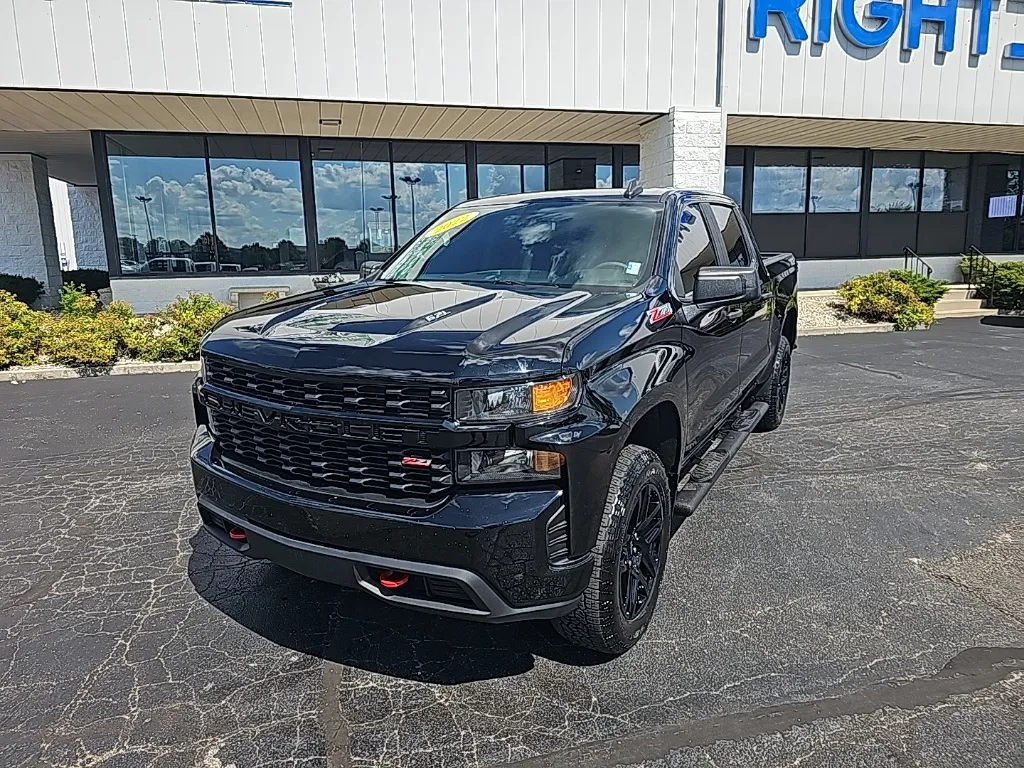 2022 Chevrolet Silverado 1500 LTD Custom Trail Boss for sale in Muncie, IN