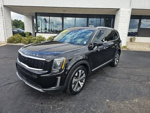 Another view of 2022 Kia Telluride S for sale in Muncie, IN at RightDrive Muncie