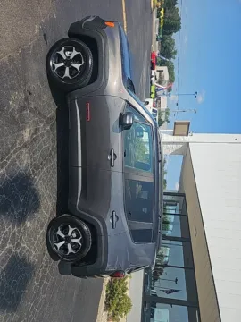 More photos of 2019 Jeep Renegade Trailhawk at RightDrive Muncie, IN