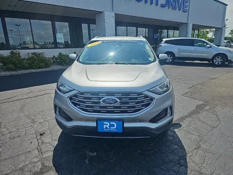 Photos of 2020 Ford Edge Titanium for sale in Muncie, IN at RightDrive Muncie