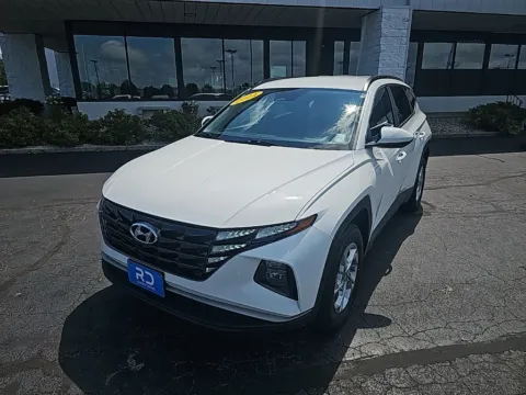White 2024 Hyundai Tucson SEL for sale in Muncie, IN