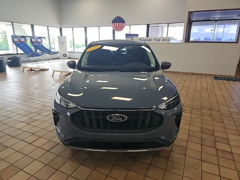 Photos of 2025 Ford Escape Active for sale in Muncie, IN at RightDrive Muncie