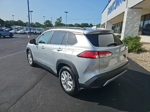More photos of 2024 Toyota Corolla Cross LE at RightDrive Muncie, IN