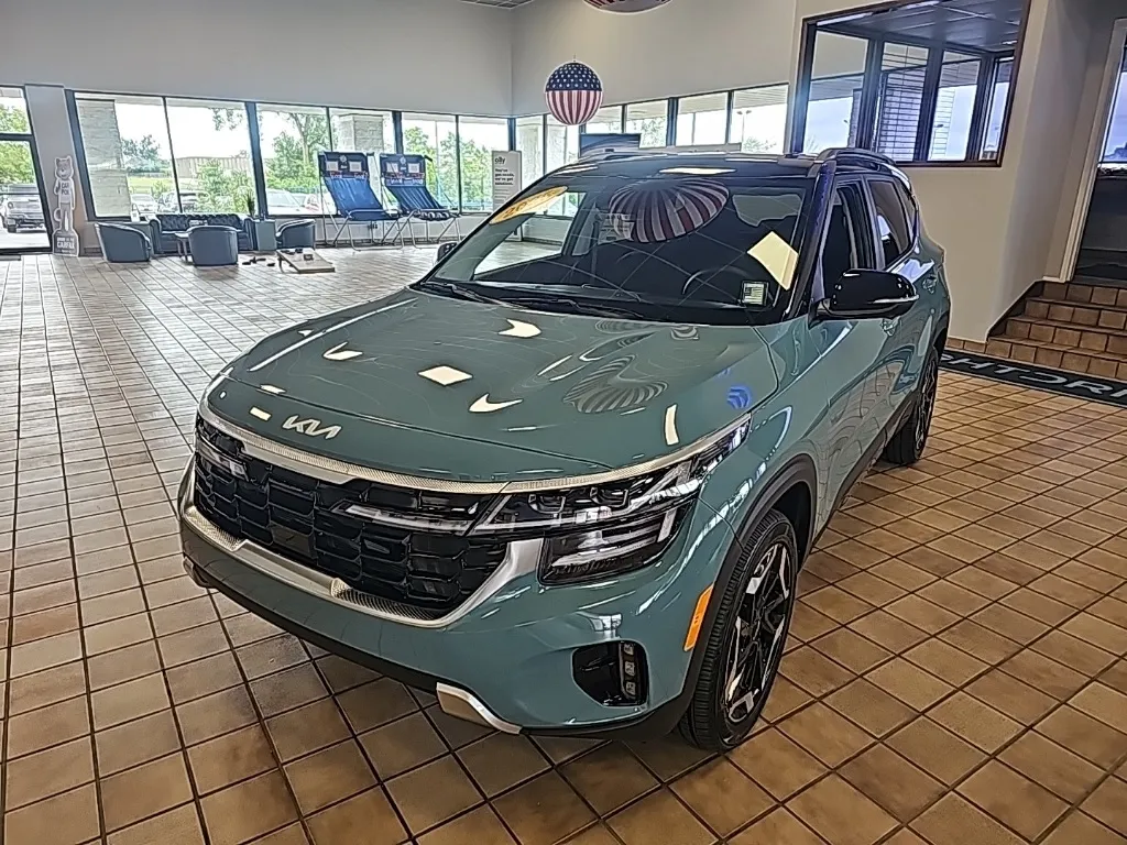Blue 2025 Kia Seltos SX for sale in Muncie, IN