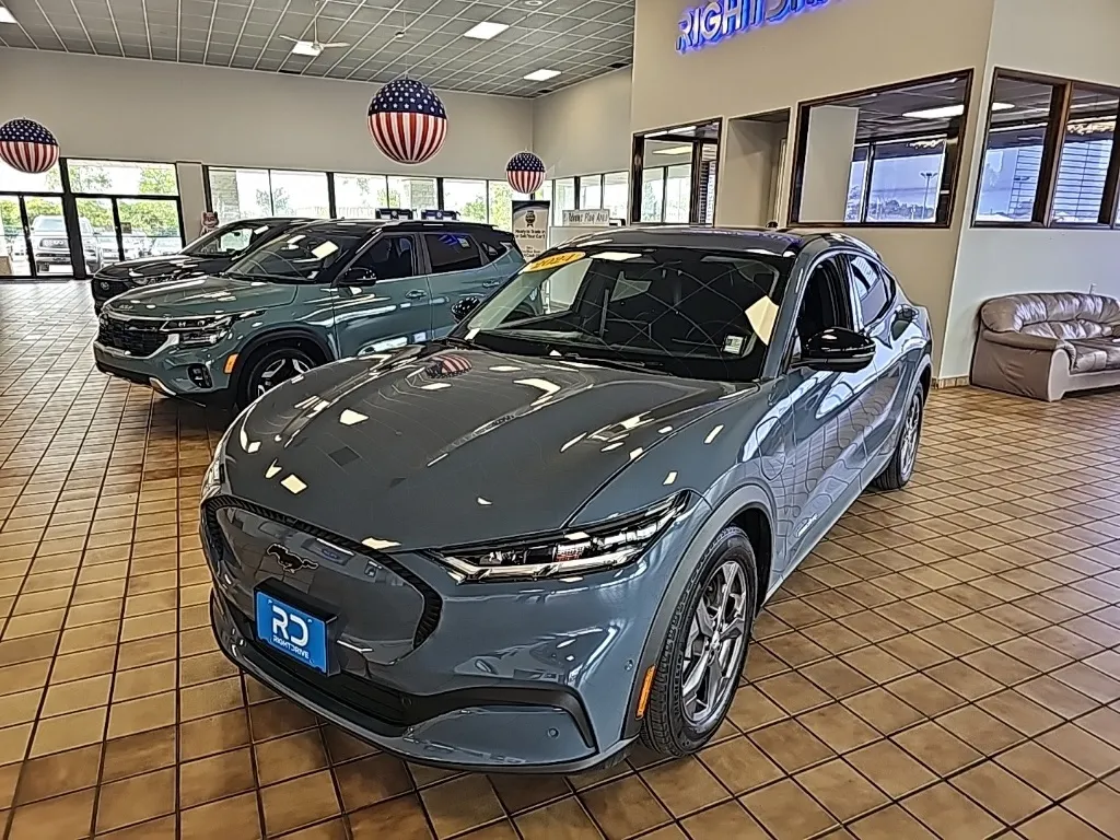 2023 Ford Mustang Mach-E