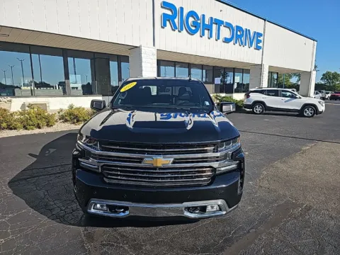 Photos of 2020 Chevrolet Silverado 1500 High Country for sale in Muncie, IN at RightDrive Muncie