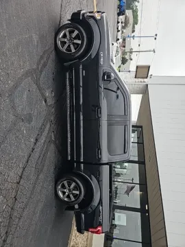 More photos of 2015 Ford F-150 XLT at RightDrive Muncie, IN