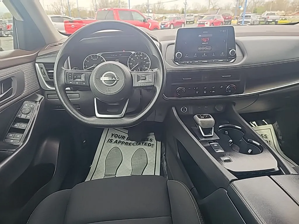 2023 Nissan Rogue S - Photo 14