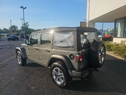 More photos of 2021 Jeep Wrangler Unlimited Sport at RightDrive Muncie, IN