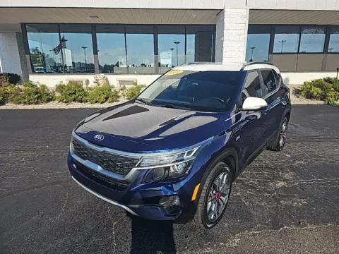 Blue 2021 Kia Seltos S for sale in Muncie, IN