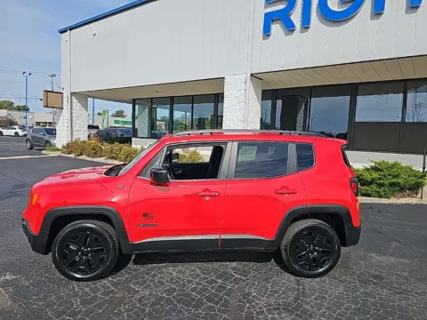 More photos of 2020 Jeep Renegade Sport at RightDrive Muncie, IN