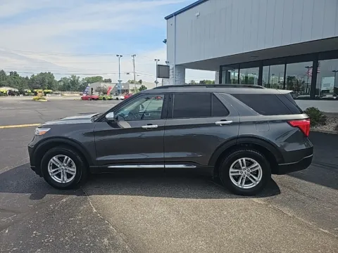 More photos of 2020 Ford Explorer XLT at RightDrive Muncie, IN