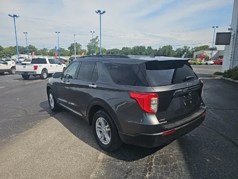 More photos of 2020 Ford Explorer XLT at RightDrive Muncie, IN