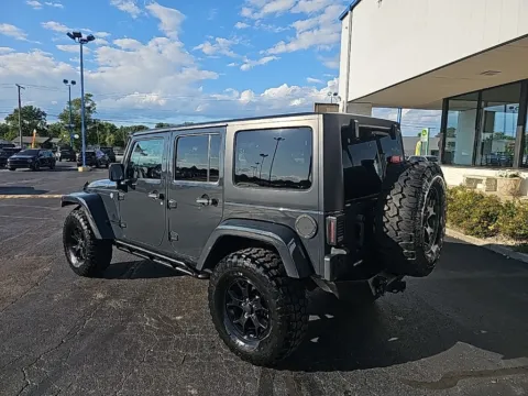 More photos of 2016 Jeep Wrangler Unlimited Sahara at RightDrive Muncie, IN