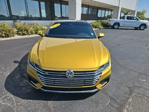 Photos of 2019 Volkswagen Arteon 2.0T SEL Premium R-Line for sale in Muncie, IN at RightDrive Muncie