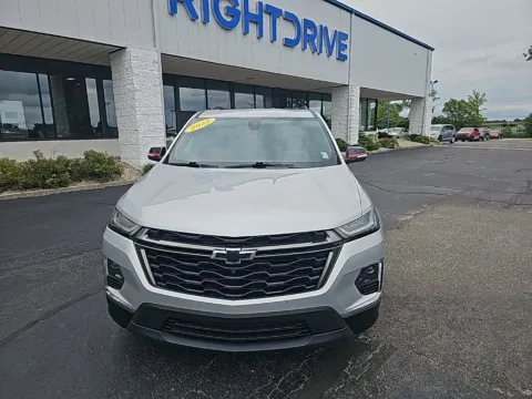 Photos of 2022 Chevrolet Traverse Premier for sale in Muncie, IN at RightDrive Muncie
